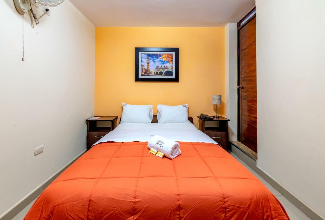 Hostal Florida Чиклайо Екстер'єр фото